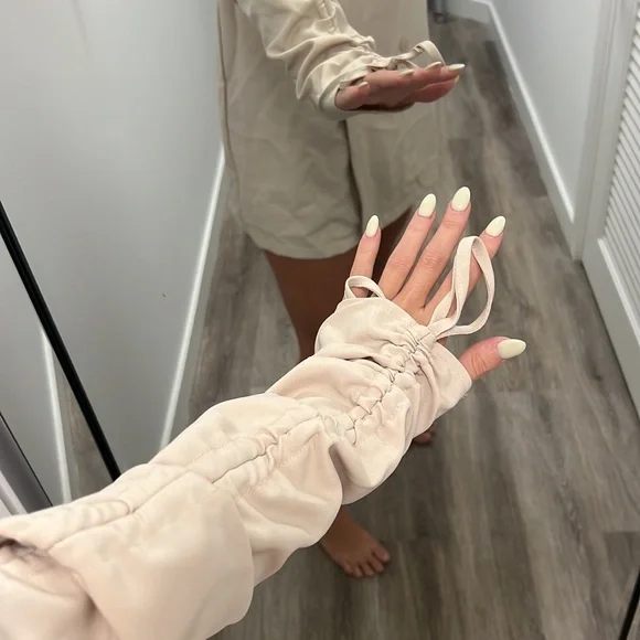 New with tags pretty little thing blazer dress - Picture 3 of 5